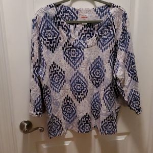Gray with blue pattern 3/4 sleeve shirt
